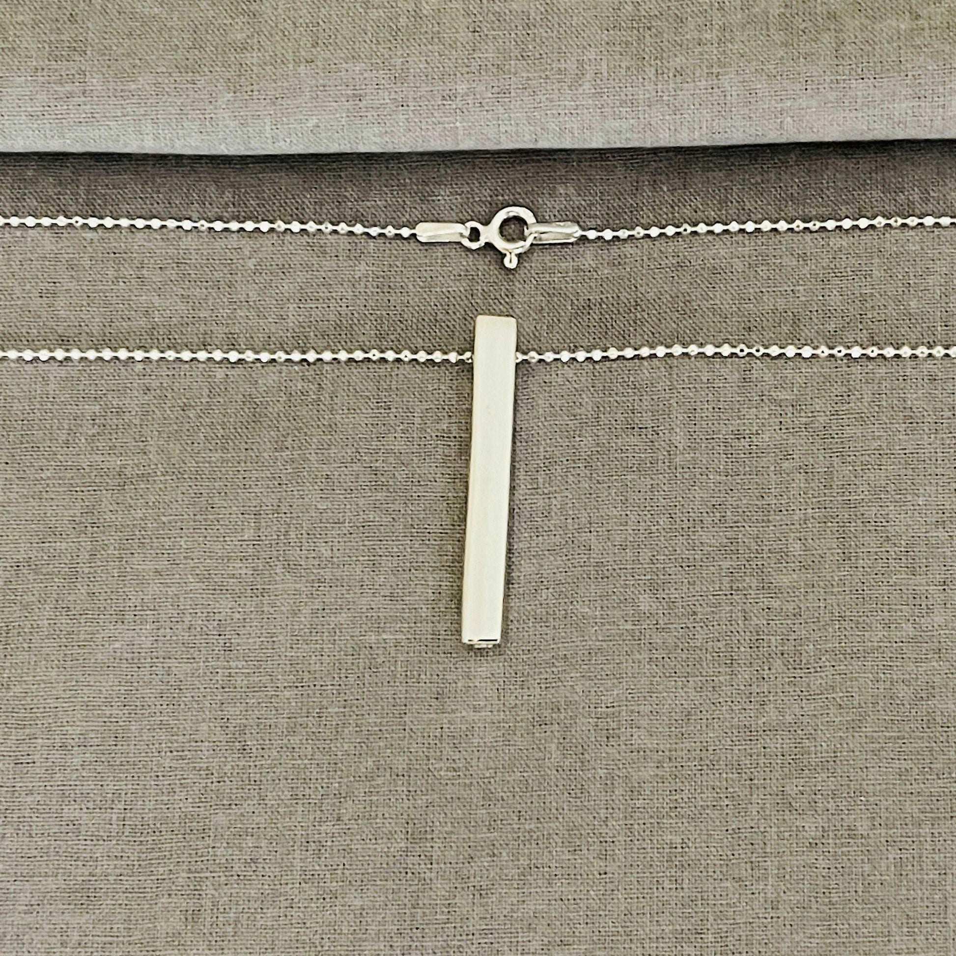 Custom 3D Bar Necklace In Sterling Silver, Engravable necklace sjewellery|sara jewellery shop toronto