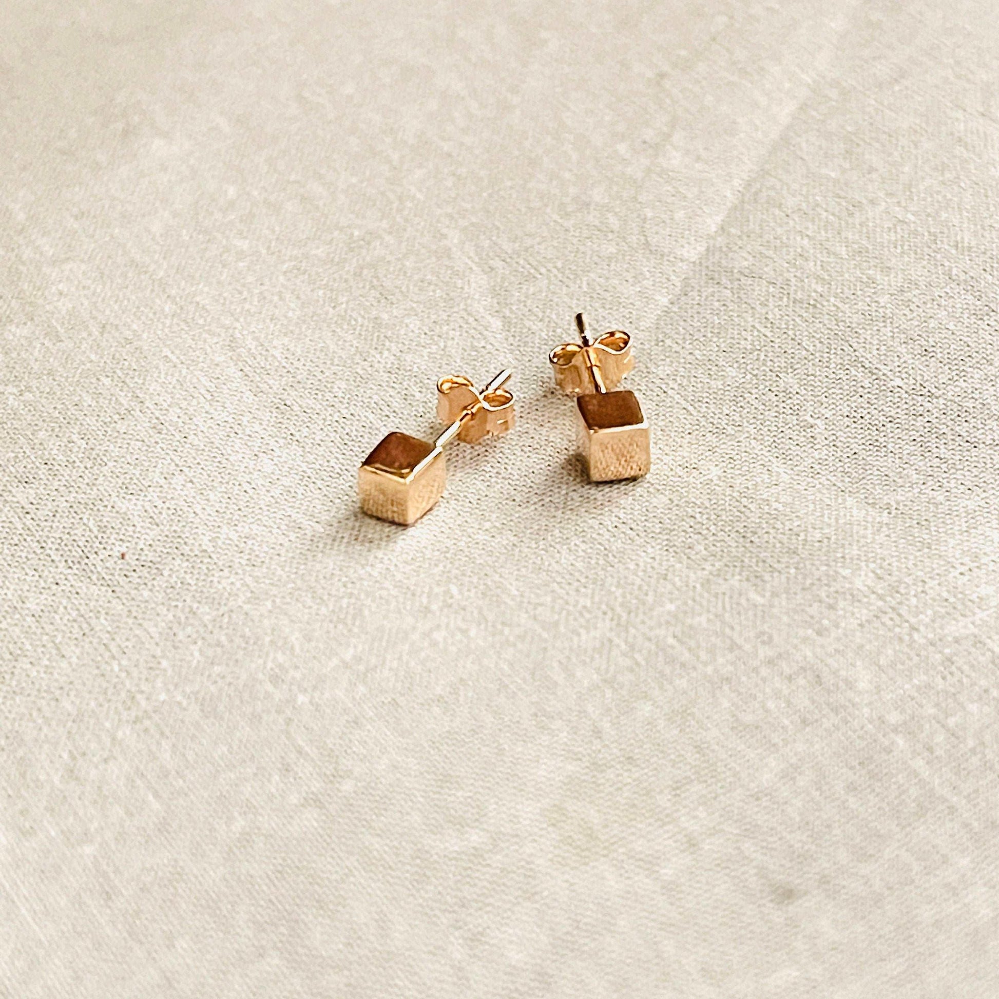 Dainty Gold and Rose Gold Solid Cube Stud Earrings, Tiny Cube Stud Earrings, Solid Gold Minimalist Square Stud Earrings sjewellery|sara jewellery shop toronto