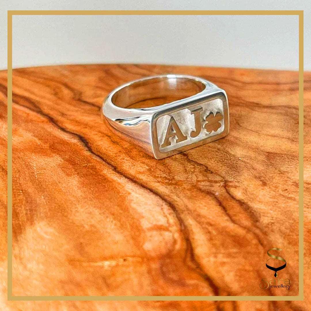 Personalized signet ring| Personalized signet ring in sterling silver| Signet ring - sjewellery|sara jewellery shop toronto